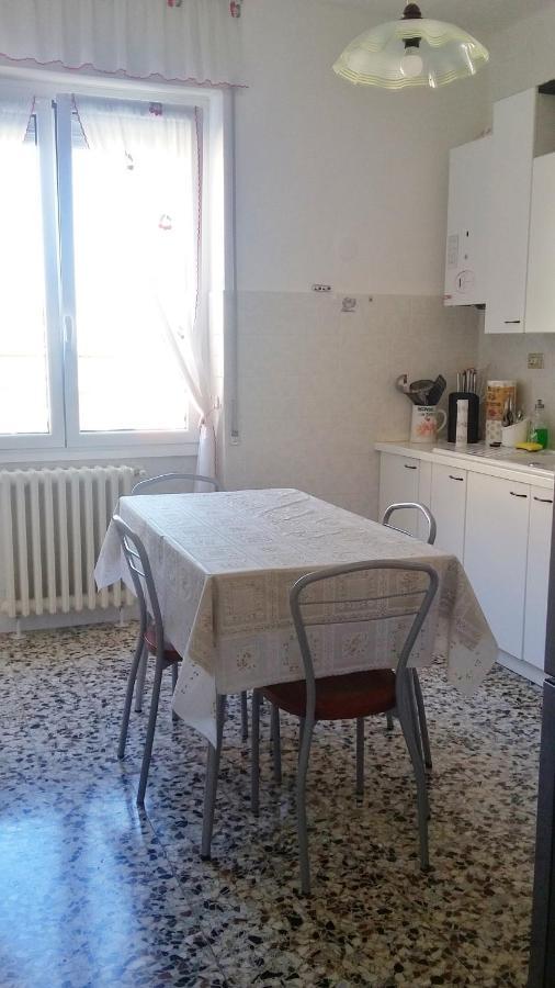 Max And Sea Parking Free Street Apartment Sanremo Exterior photo
