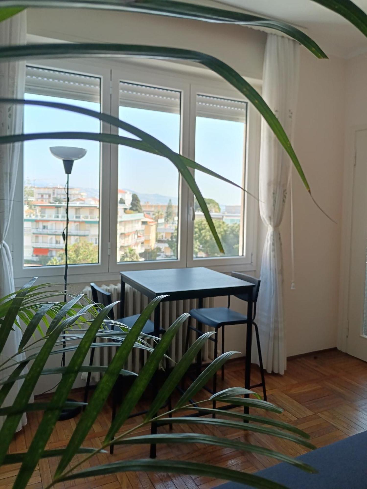Max And Sea Parking Free Street Apartment Sanremo Exterior photo